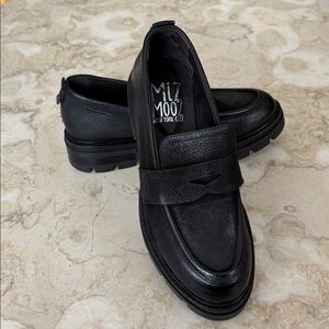 Miz Mooz Bewitch Black Leather Penny Loafers Lug Sole As New